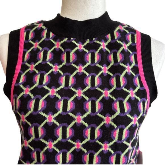 SO Retro Sweater Vest Preppy Black Fuchsia Crop High Neck Vest Junior Medium NEW - Picture 4 of 13